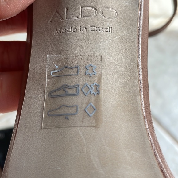 Genuine leather heels - Picture 6 of 6